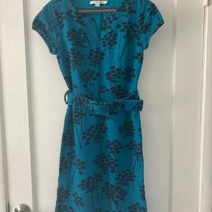Boden fitted dress with belt Size 2